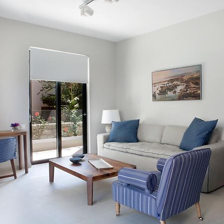 Aethrion Boutique Homes Kato Daratso Quarto foto